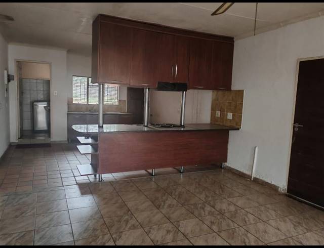 7 BEDROOM HOUSE FOR SALE IN POLOKWANE CENTRAL